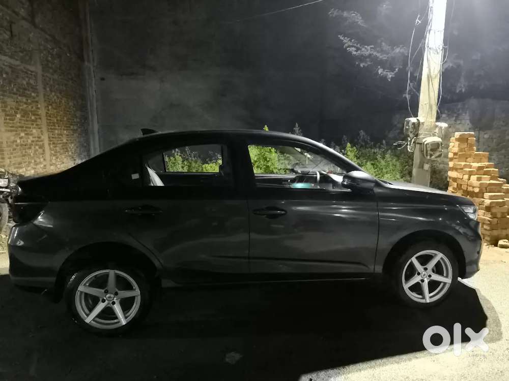 Honda Amaze 2023 Petrol 10200 Km Driven