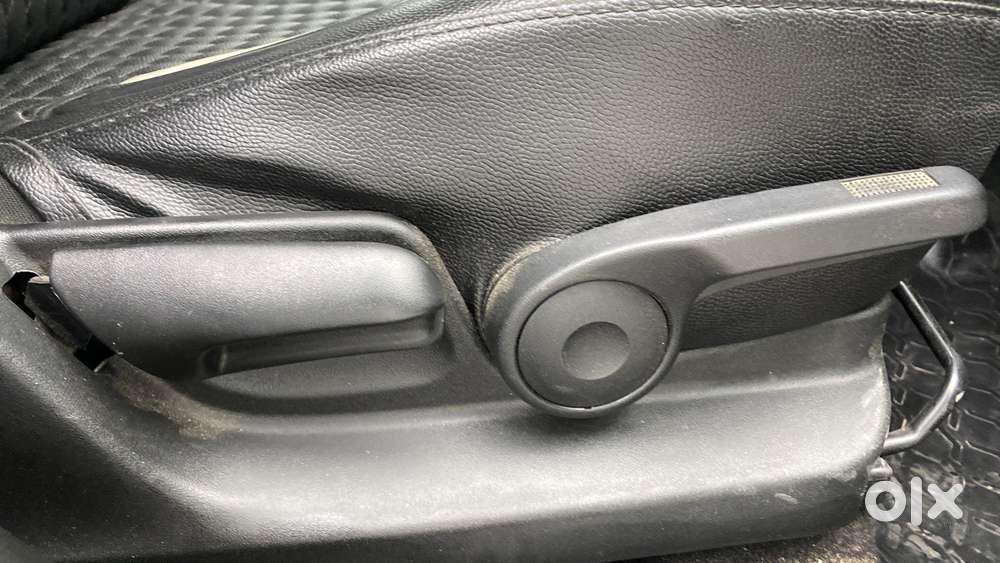 Maruti Suzuki Swift Zxi, 2017, Petrol