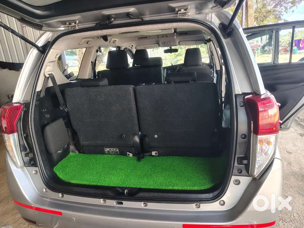 Toyota Innova Crysta 2.4 2019