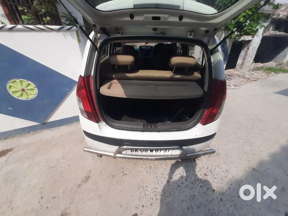 Hyundai I10 Sportz 1.2 Kappa  2010  72k Km  White  Well Maintained