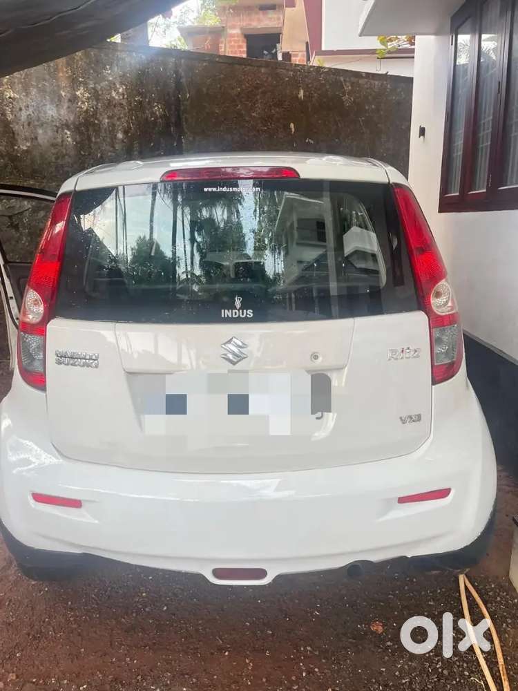 Maruti Suzuki Ritz 2011