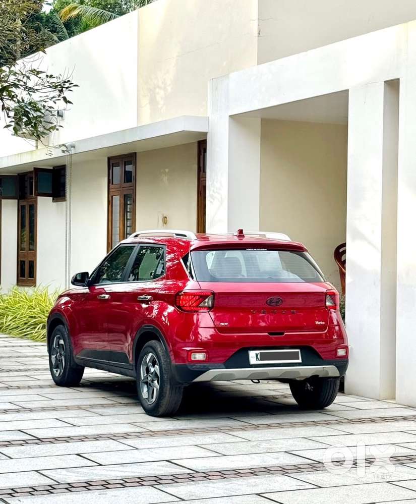 Hyundai Venue Petrol 2020