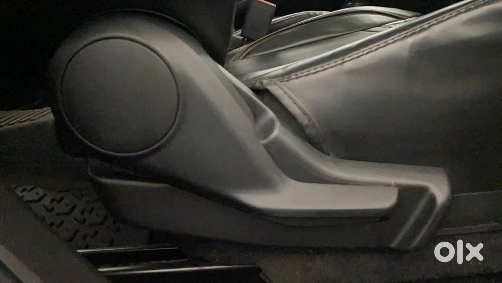 Maruti Suzuki Fronx Delta Plus 1.2l Ags, 2024, Petrol