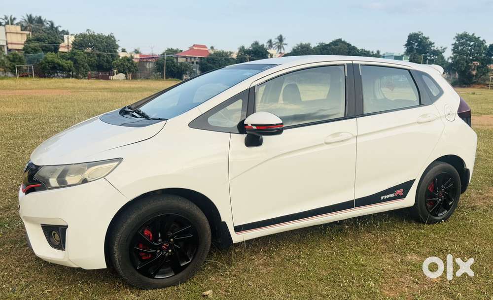 Honda Jazz 1.2 V I Vtec Privilege, 2015, Petrol