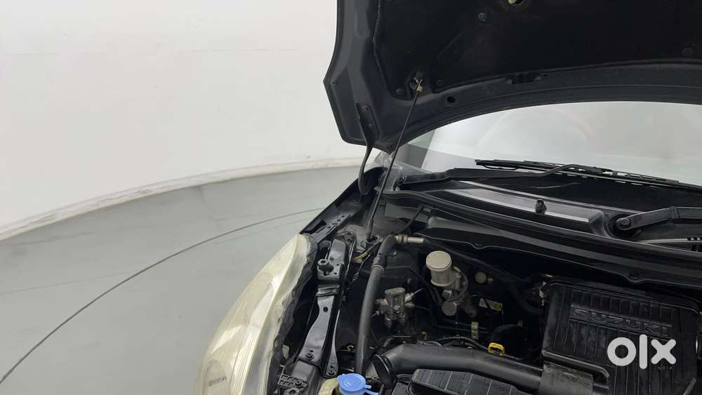 Maruti Suzuki Swift 1.2 Lxi (o), 2016, Petrol