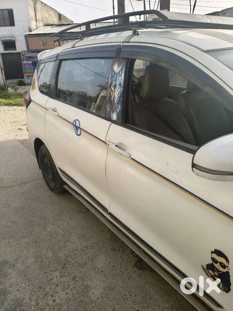 Maruti Suzuki Ertiga 2022 Cng & Hybrids 180000 Km Driven