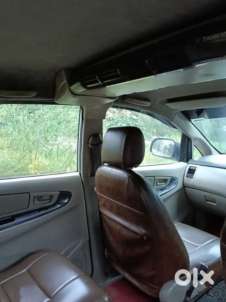 Toyota Innova Diesel 2.5 2011 Last.