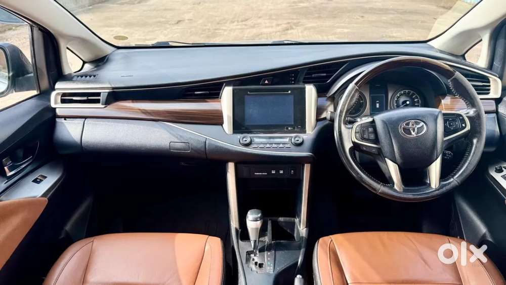 Toyota Innova Crysta, 2016, Diesel
