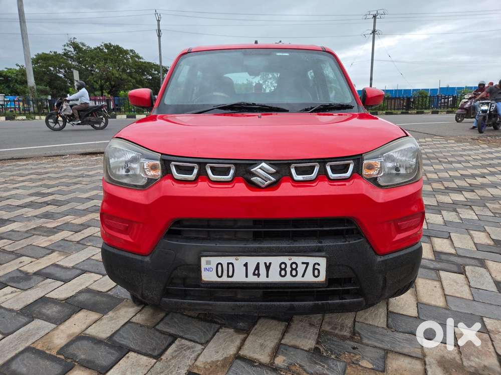 Maruti Suzuki S-presso Vxi Opt, 2023, Petrol