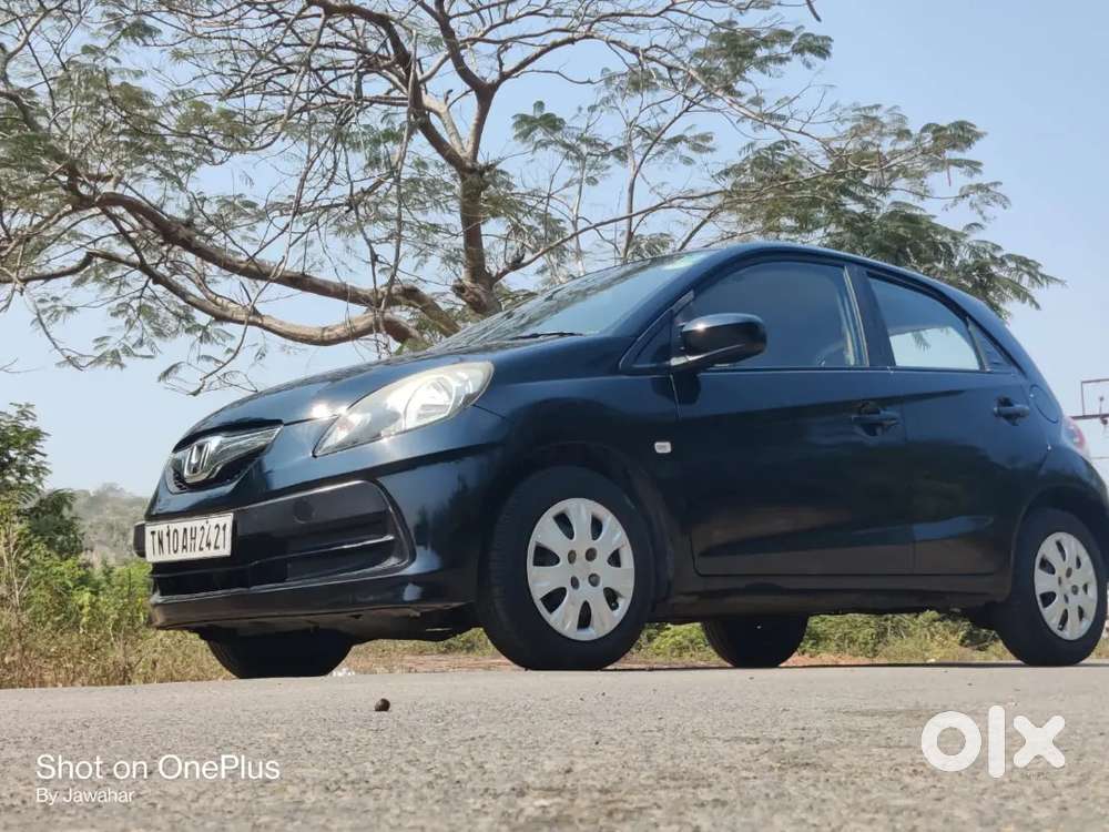 Honda Brio 2012 Petrol Well Maintained