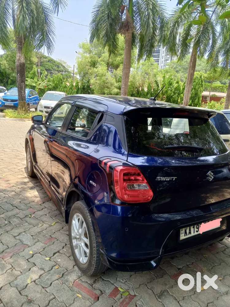 Maruti Suzuki Swift 2022 6petrol 20000 Km Driven