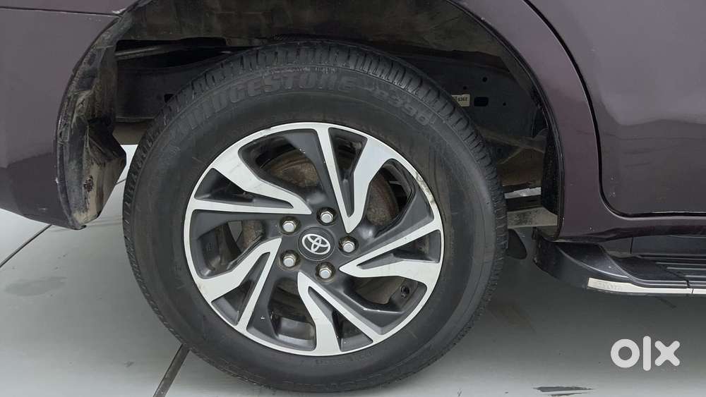 Toyota Innova Crysta [2020-ongoing] 2.7 Vx 7 Str, 2022, Petrol