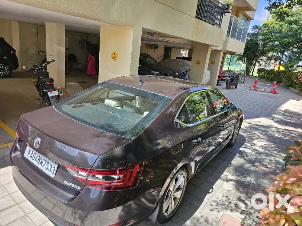 Skoda Superb Style 2019 Petrol Automatic