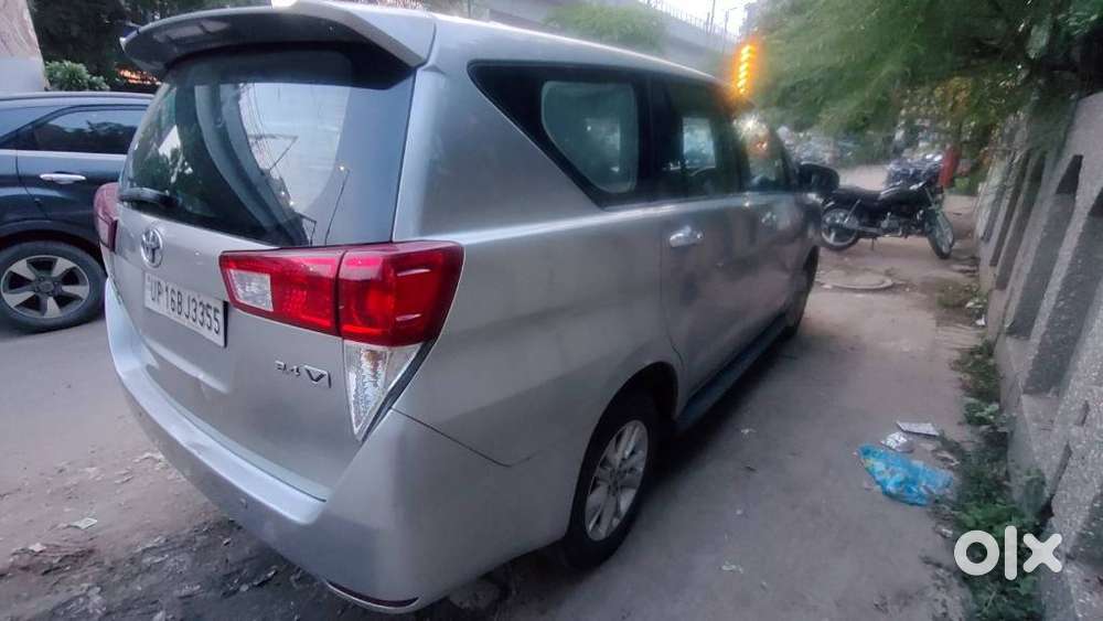 Toyota Innova Crysta 2.4 V 7 Str, 2016, Diesel