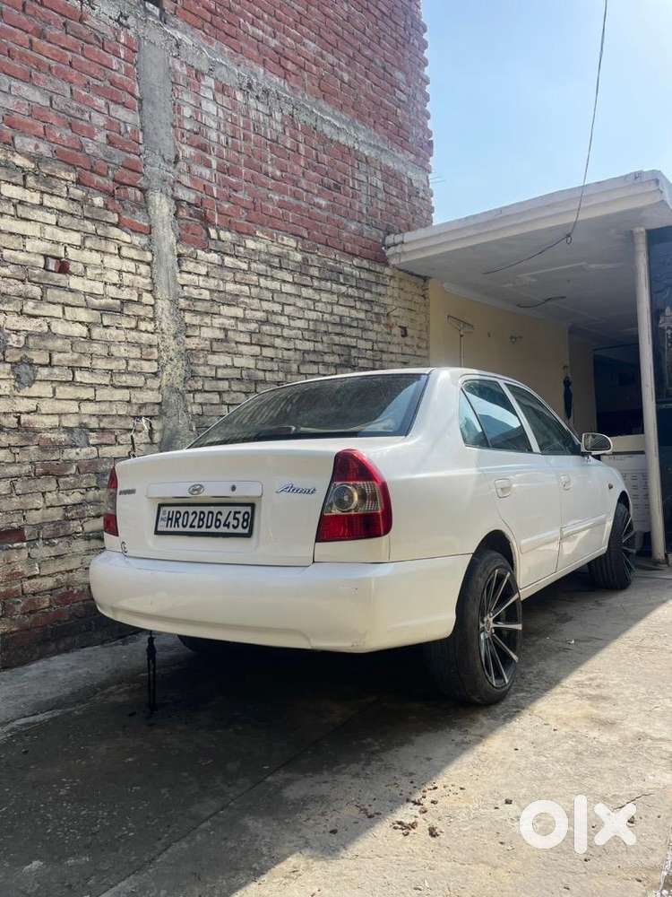 Hyundai Petrol Manual 2010