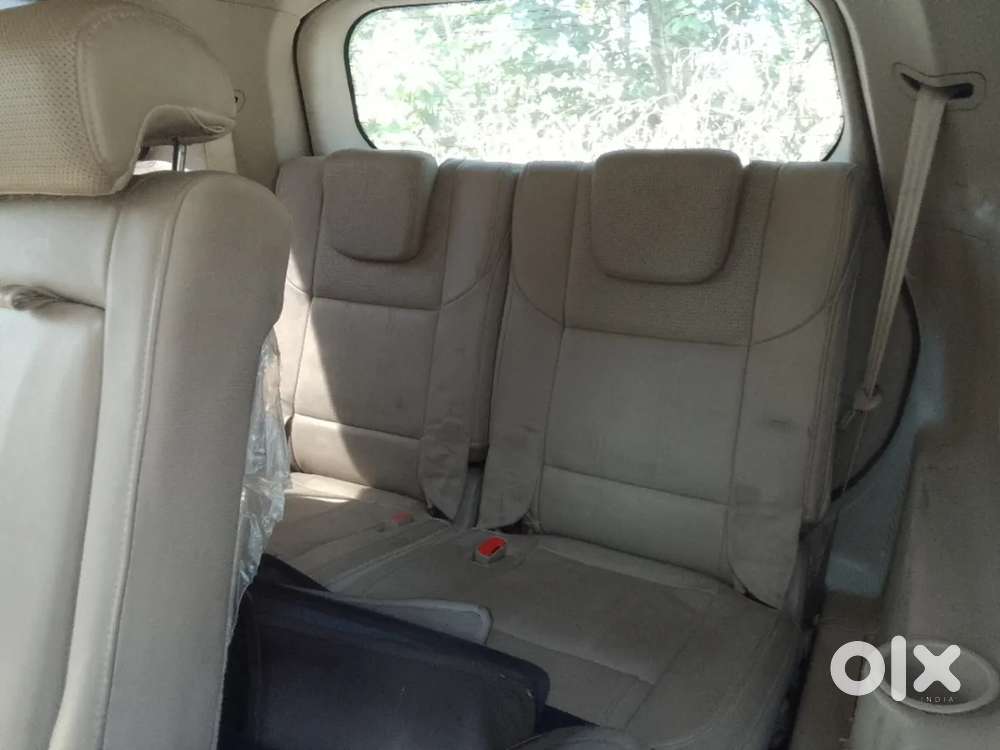 Mahindra Xuv500 At W10 Fwd, 2016, Diesel