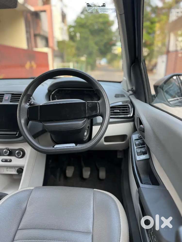 Tata Tiago Xe 2025 (mid Variant)