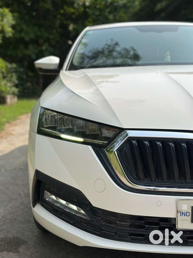 Skoda Octavia 2.0 Style Tsi At, 2022, Petrol