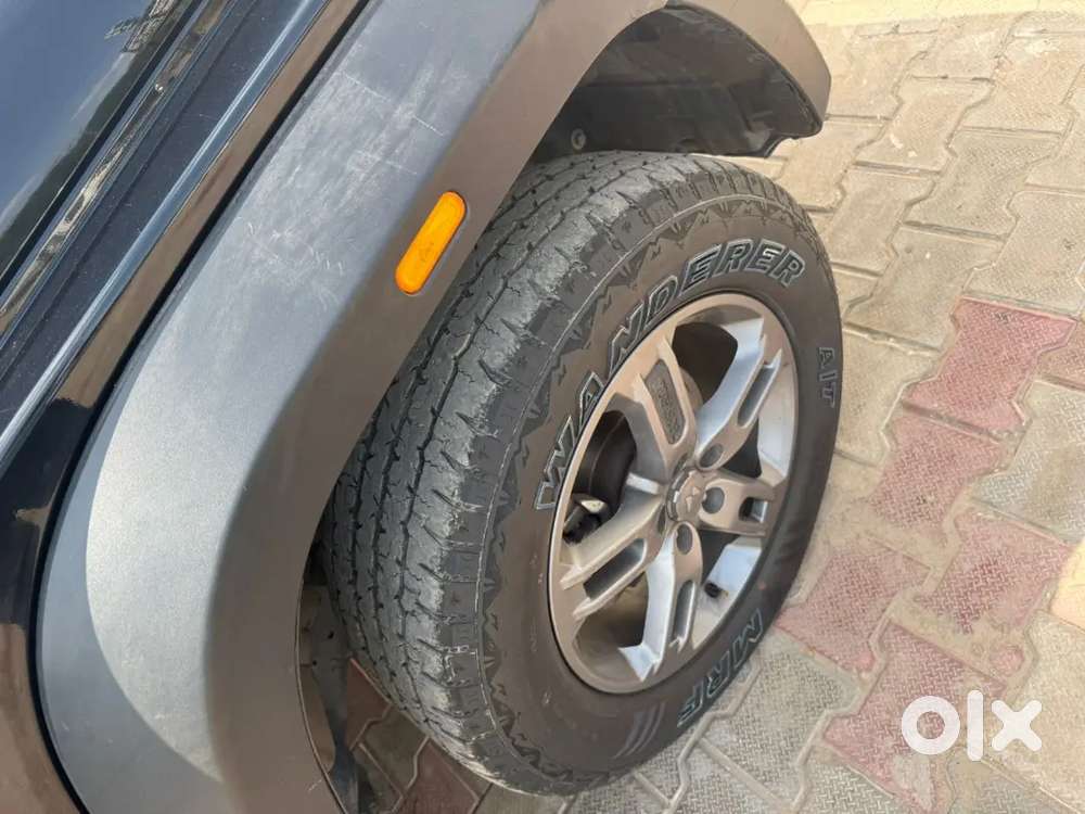 Thar 2024 Lx Top 4/2 Manual Seat Cover Meat New Diesel 40000 Km Drive