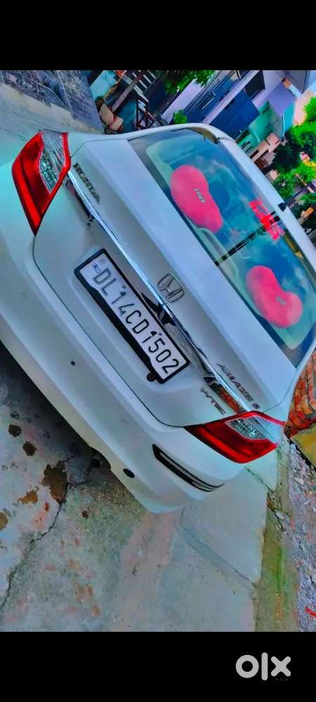 Honda Amaze V Petrol 2017