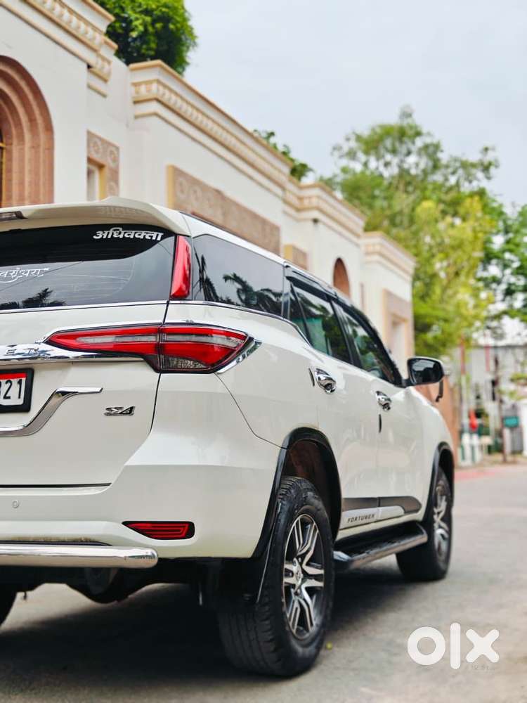 Toyota Fortuner 3.0 4x2 Automatic, 2018, Diesel