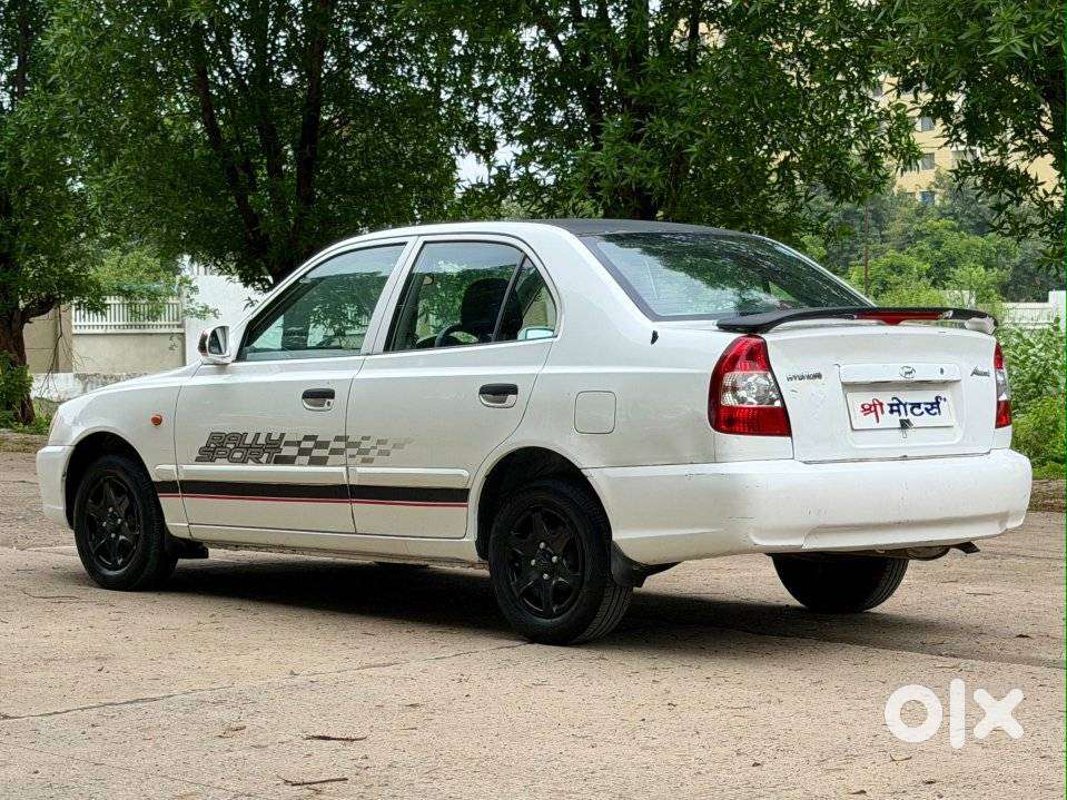 Hyundai Accent Executive, 2010, Petrol