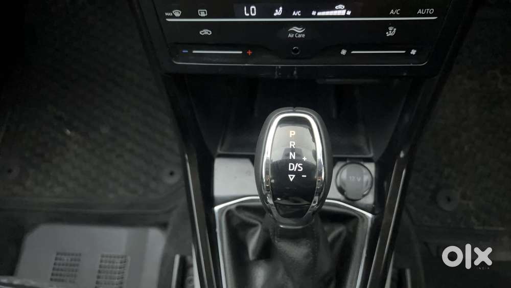 Skoda Kushaq Style 1.0l Tsi At, 2021, Petrol