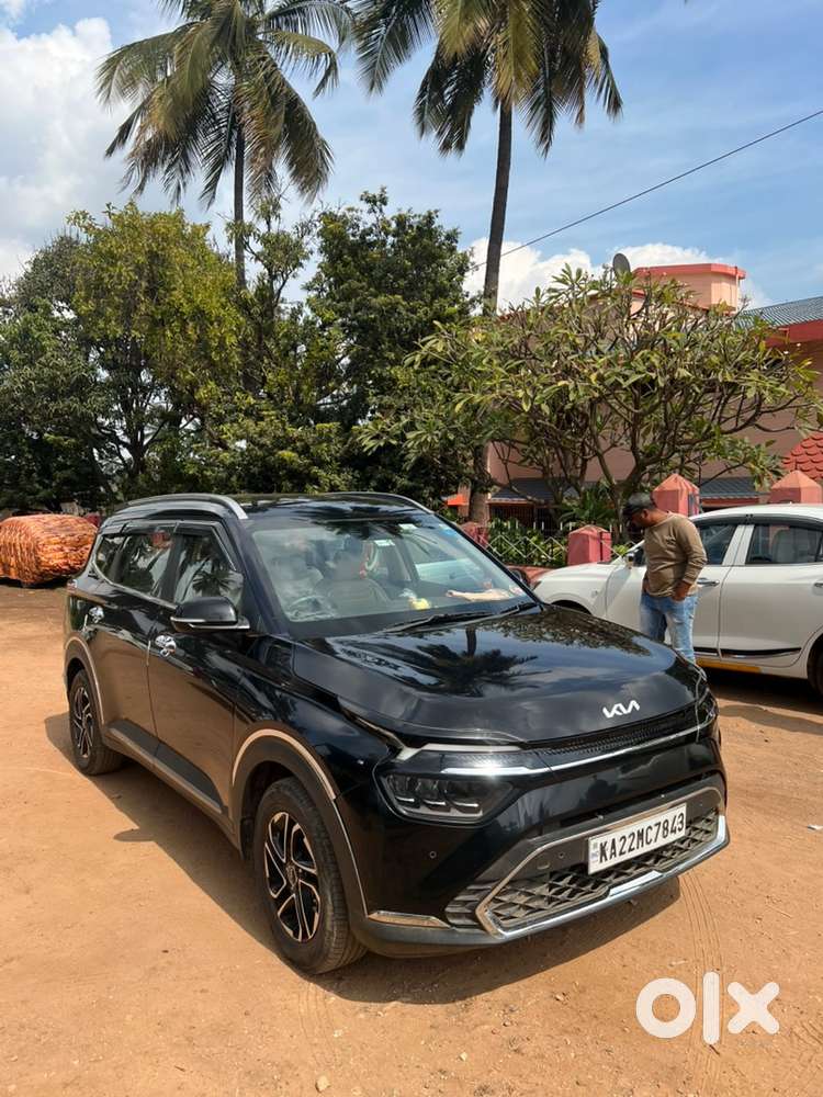 Kia Carens 2023 Petrol Good Condition