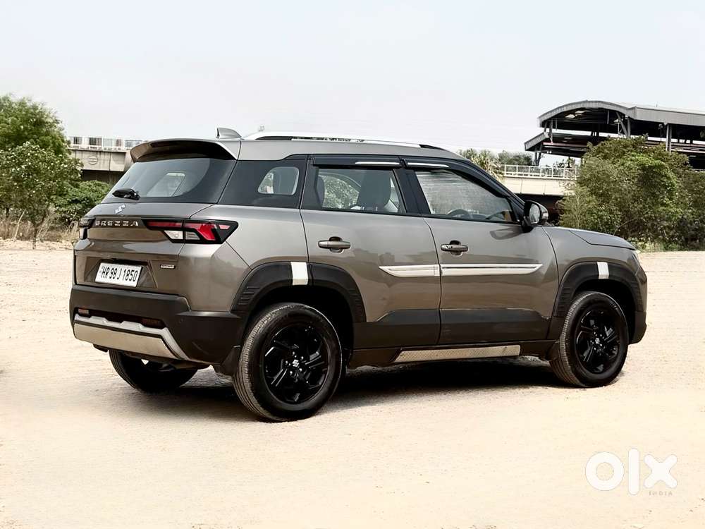 Maruti Suzuki Brezza 1.5 Zxi Smart Hybrid, 2023, Petrol