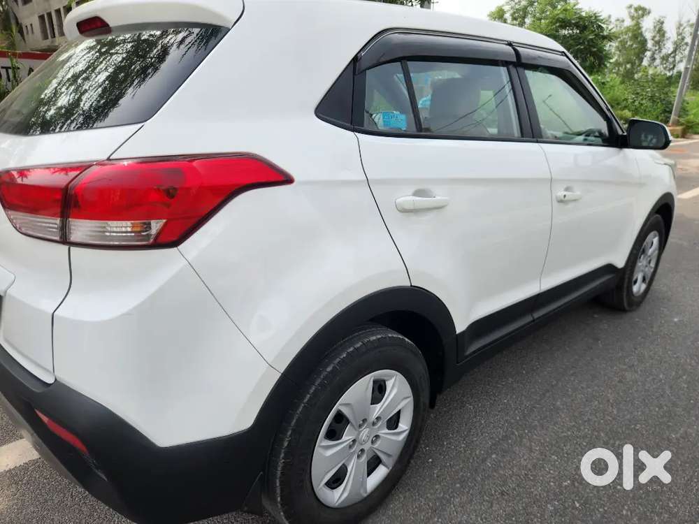Hyundai Creta 1.6 Ex 2019 Only 19k Km Driven Single Owner Full Insured