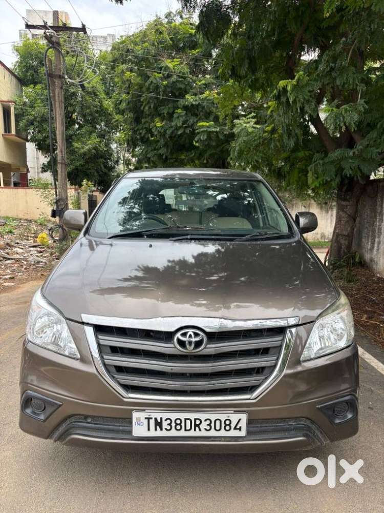 Toyota Innova 2.5 G (diesel) 8 Seater, 2015, Diesel