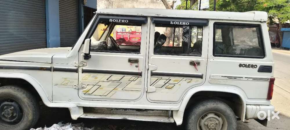 Gaddi Me Koi Kami Nhi H Tayar Fit H