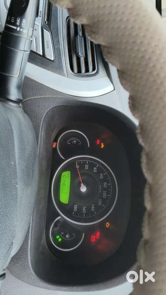 Hyundai Eon Magna 2013