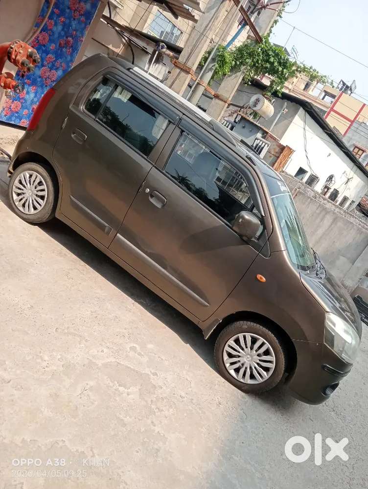 Maruti Suzuki 1000 Ac 2011 Petrol