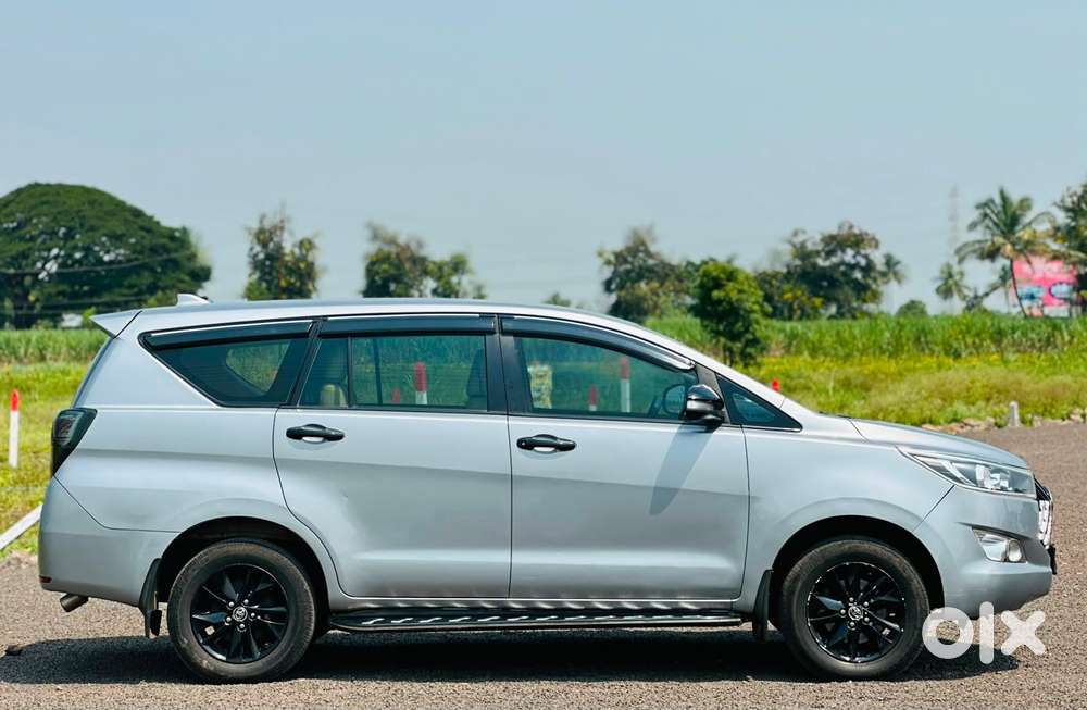 Toyota Innova Crysta 2.4 G Mt, 2017, Diesel