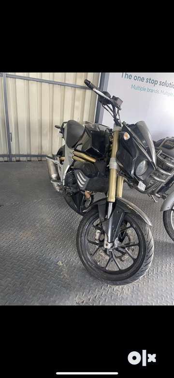 Vintage bike mahindra mojo Motorcycles 1752377086