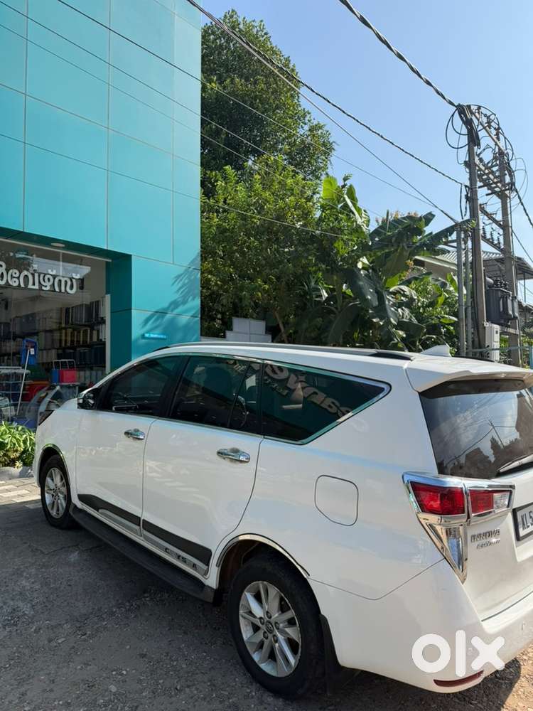 Toyota Innova Crysta 2017 Diesel Automatic
