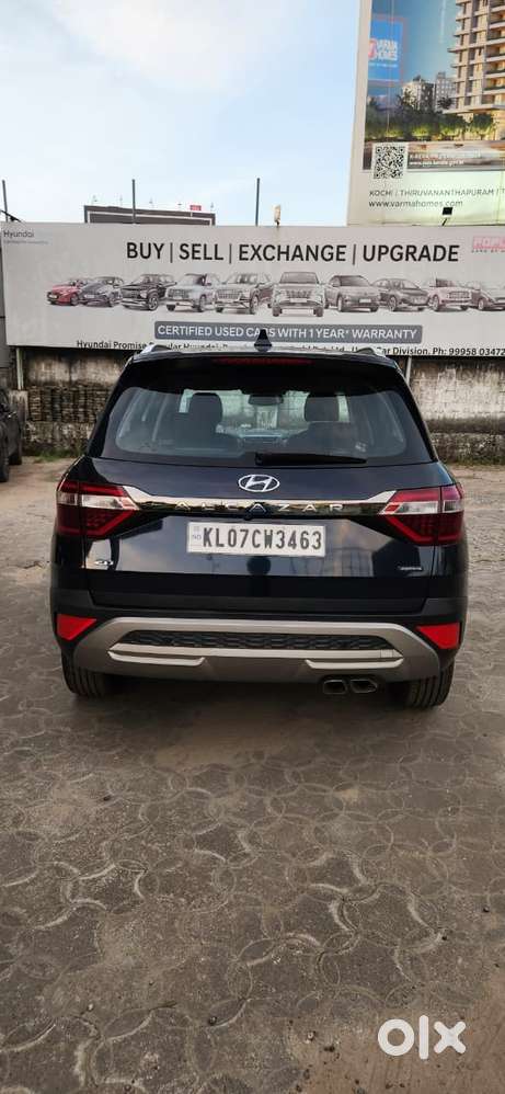 Hyundai Alcazar 2.0 Signature (o) Petrol At 6 Str Dual Tone, 2021, P..