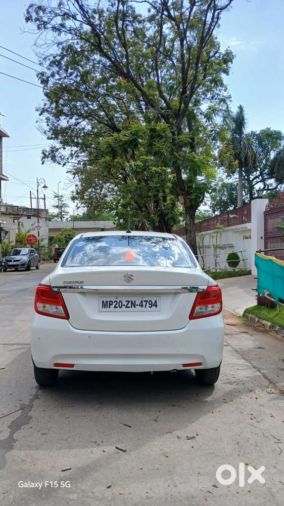 Maruti Suzuki Dzire 1.2 Vxi Cng, 2024, Cng & Hybrids