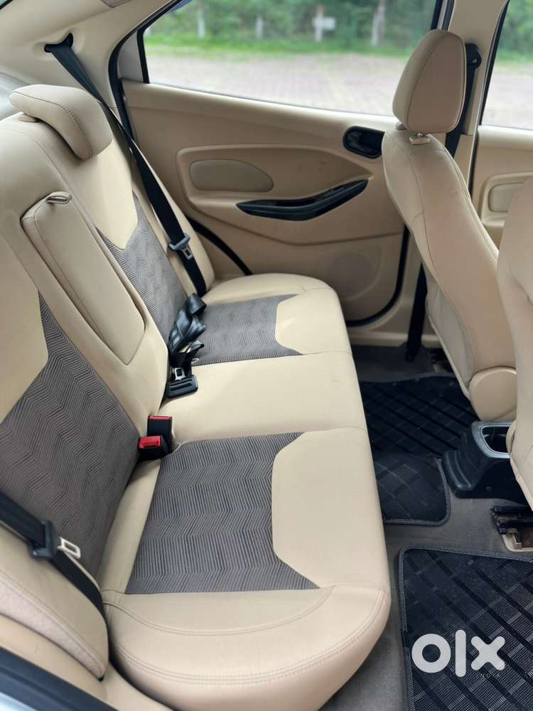 Ford Aspire Titanium 2017 Petrol