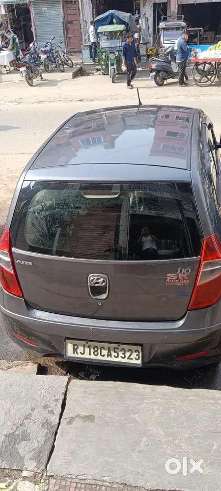 Hyundai I10 Petrol Manual 2011