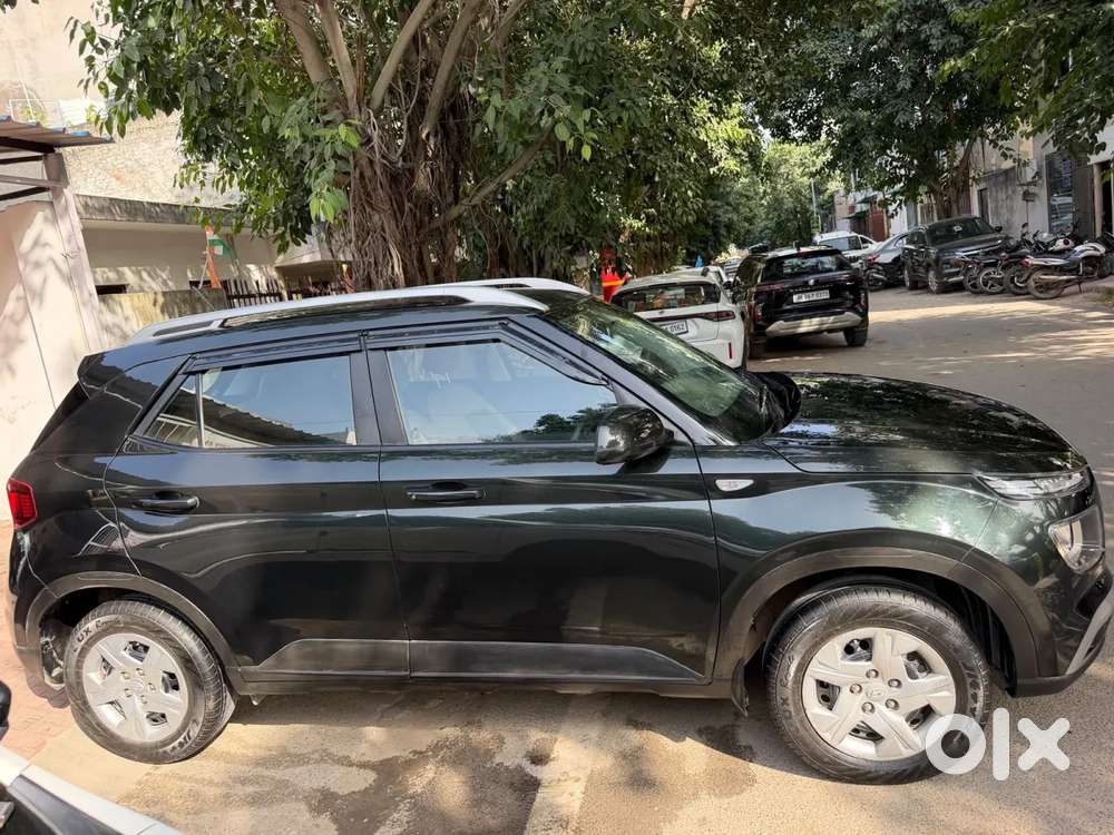 Hyundai Venue S 1.2 Petrol, 2020, Petrol