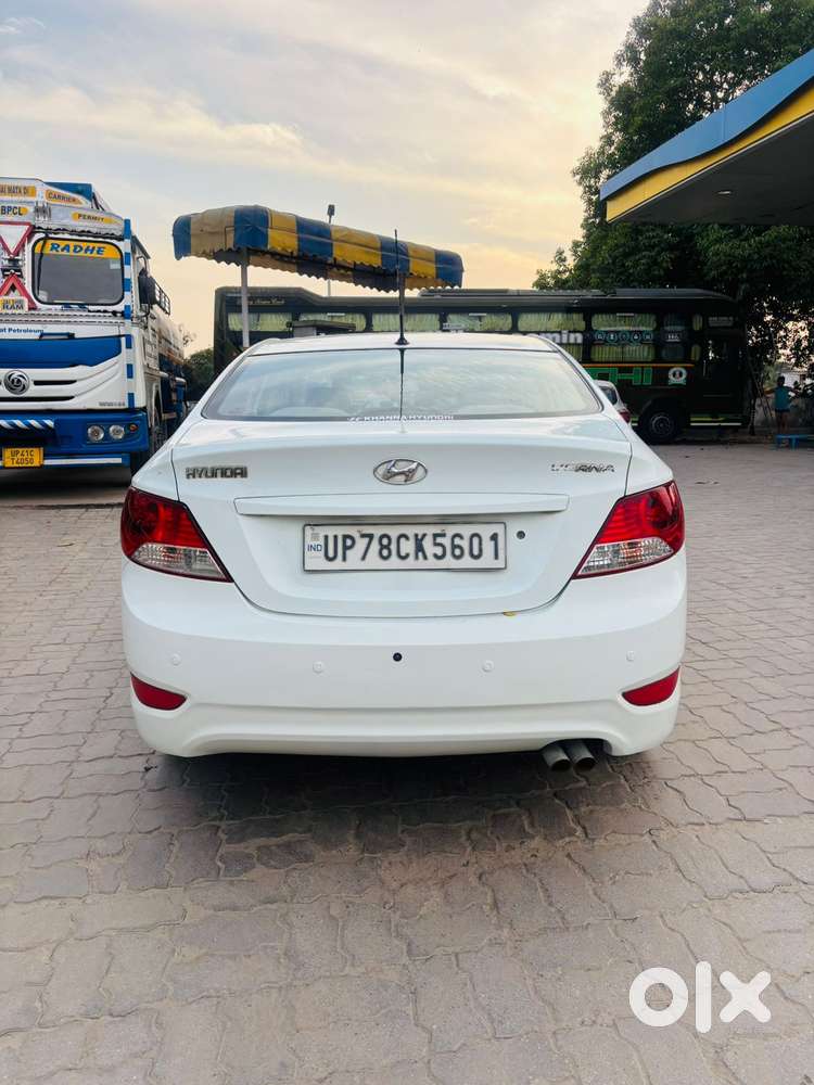 Hyundai Verna, 2011, Petrol