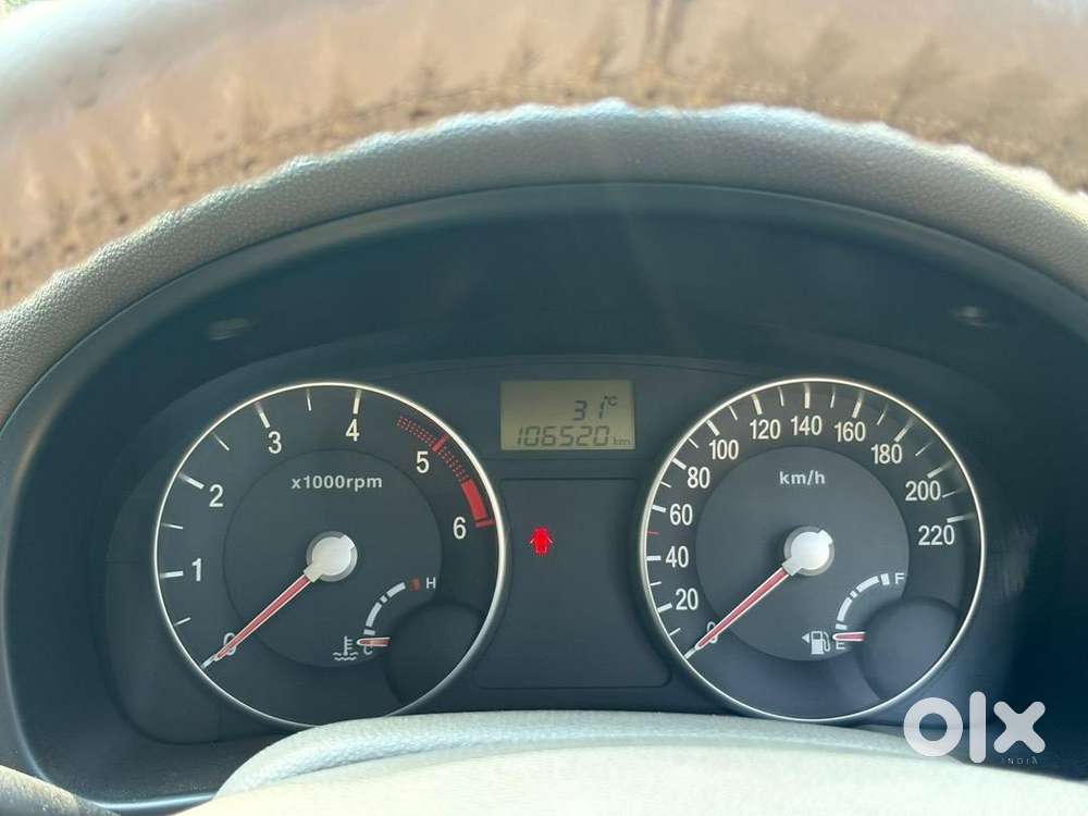 Hyundai Verna 2010 Diesel 106500 Km Driven