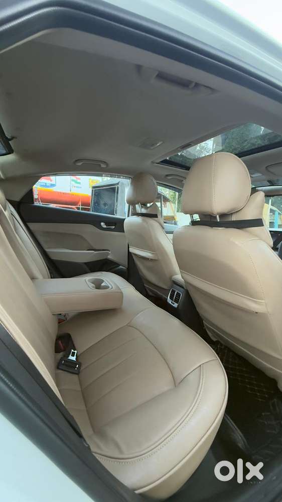 Hyundai Verna 1.5 Sx Petrol Mt, 2023, Petrol