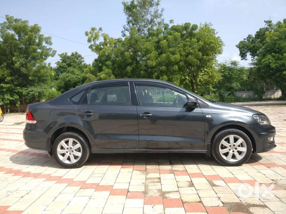 Volkswagen Vento Celeste 1.6 Highline, 2020, Petrol