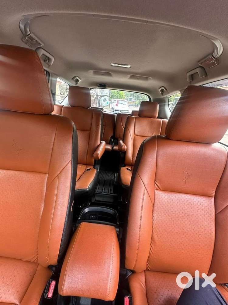 Toyota Innova Crysta 2019 Diesel 90000 Km Driven