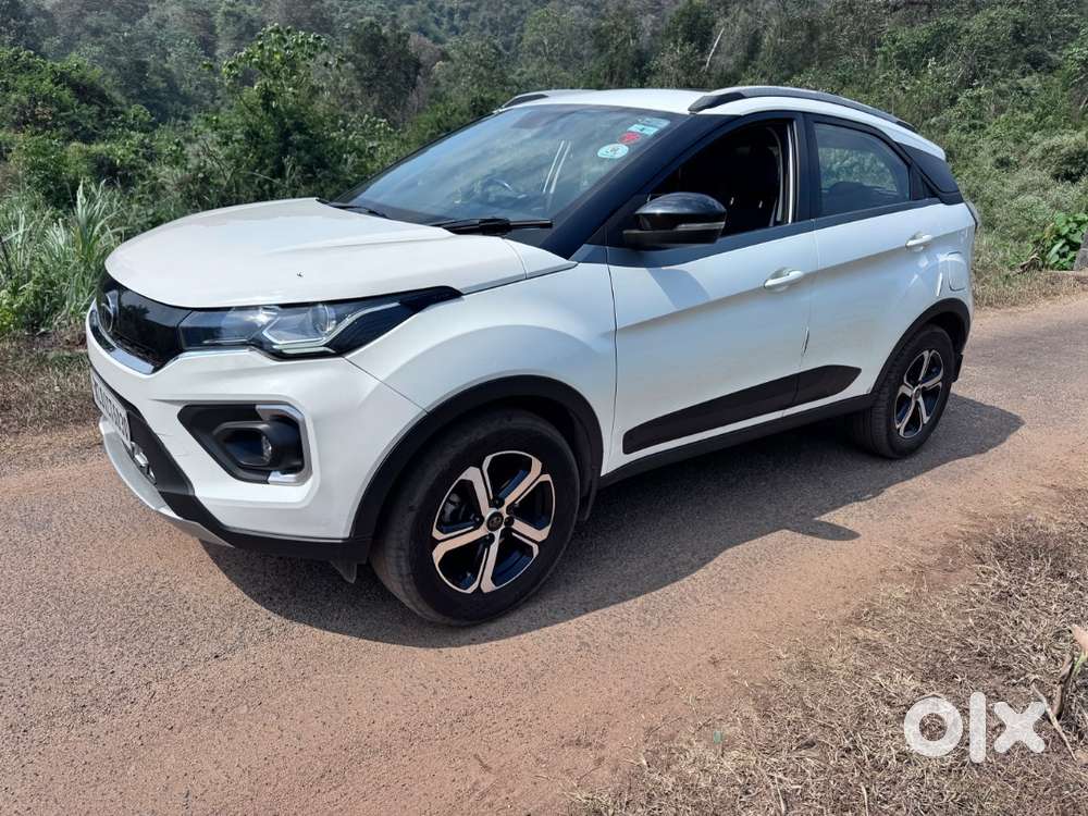 Under Warranty,top End,nexon Diesel Xza+(o) Amt 2021 Nov, Run 90k Kms