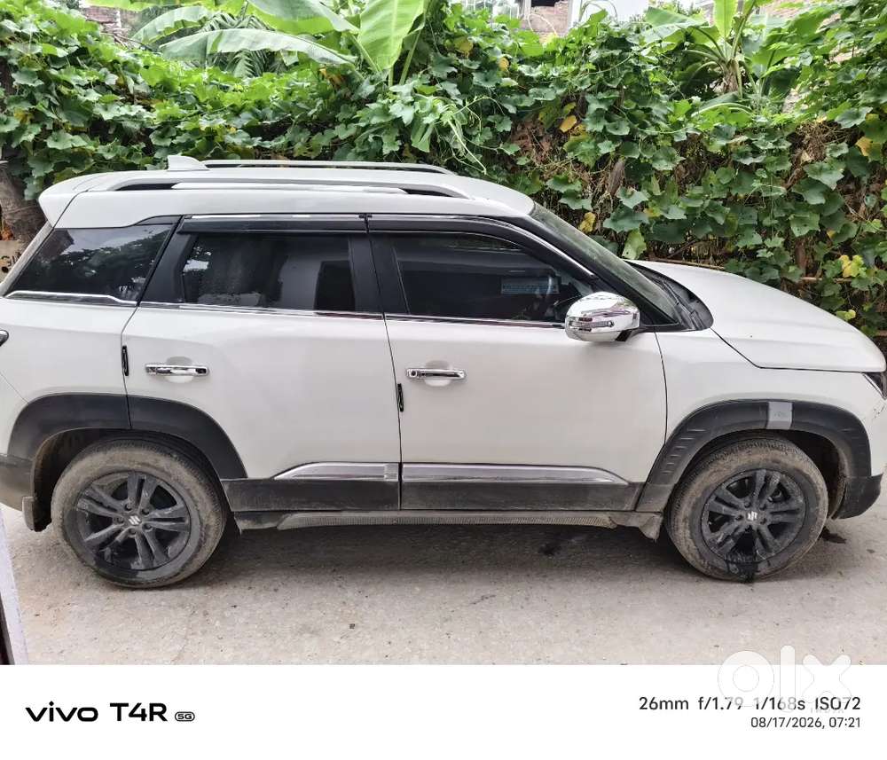Maruti Suzuki Brezza 2023 Lxi Hybrid Manual