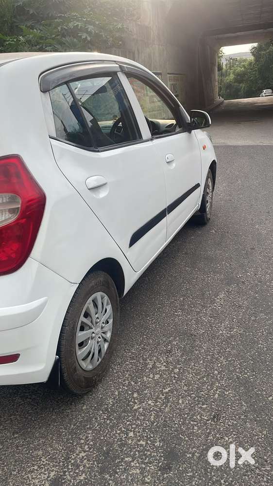 Hyundai I10 Petrol Manual 2015